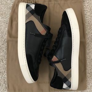 Mens Burberry House Check  Sneakers Sz 41